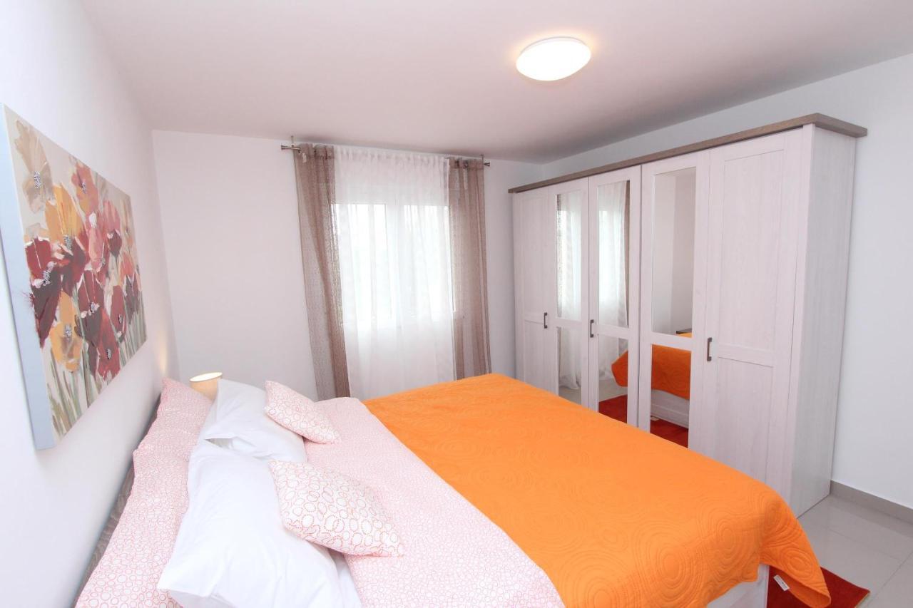 Apartment Sorriso 2 Rovinj Exterior foto