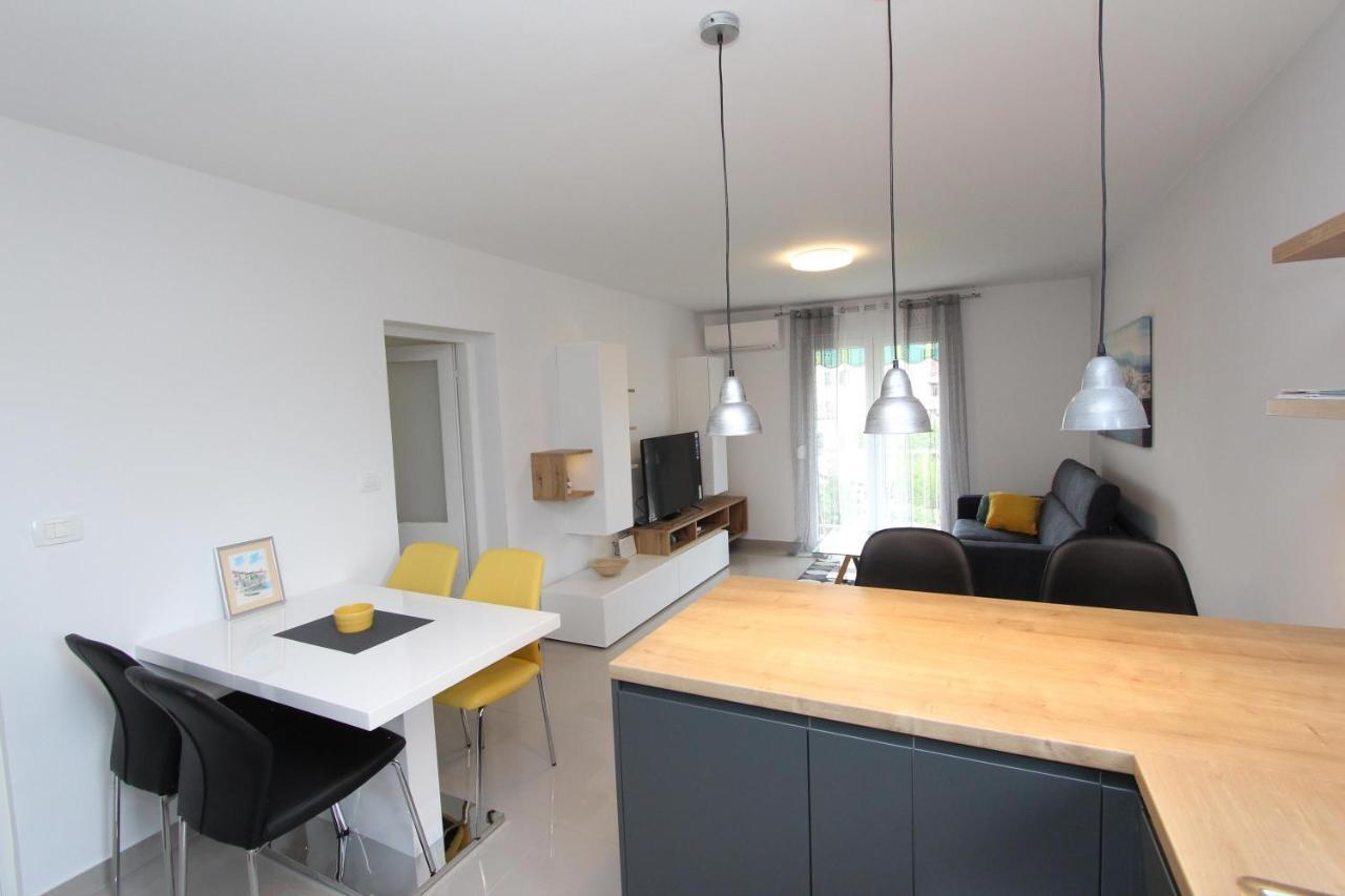 Apartment Sorriso 2 Rovinj Exterior foto